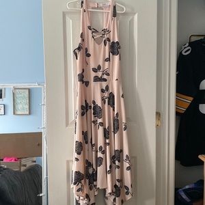 Light pink dress. Size XS. Brand is Candie’s.